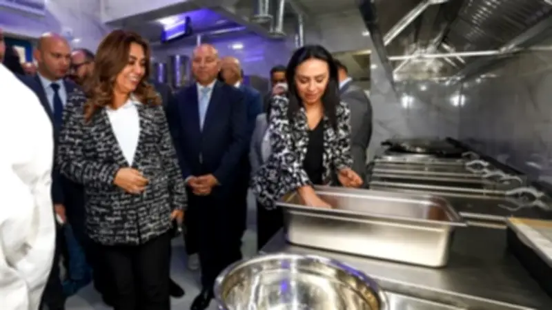 وزراء ومحافظ القاهرة يفتتحون مطبخ المحروسة للإطعام برمسيس بتقديم 4000 وجبة يومياً