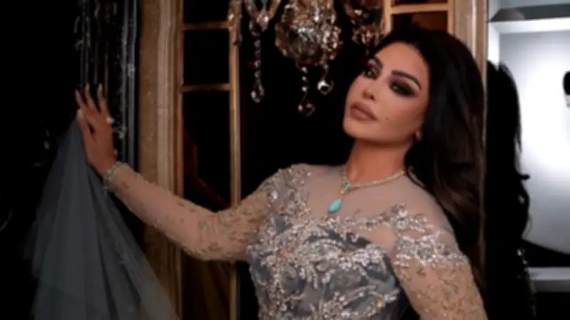 عيد ميلاد أحلام الـ58: أناقة خليجية تتحدى الزمن بصور ساحرة