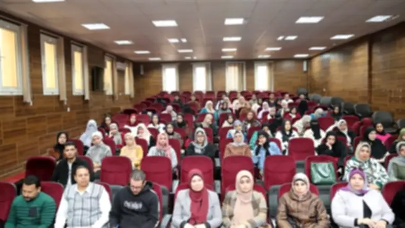 ندوة بجامعة الفيوم تناقش دور المرأة في مواجهة التحديات السيبرانية المعاصرة