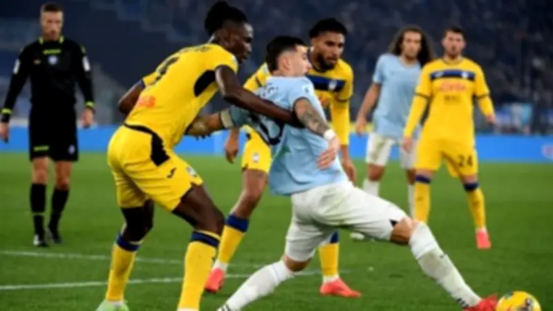 كأس إيطاليا: لاتسيو وأتالانتا وإنتر ميلان وكومو يتأهلون لنصف النهائي بعد خروج الكبار