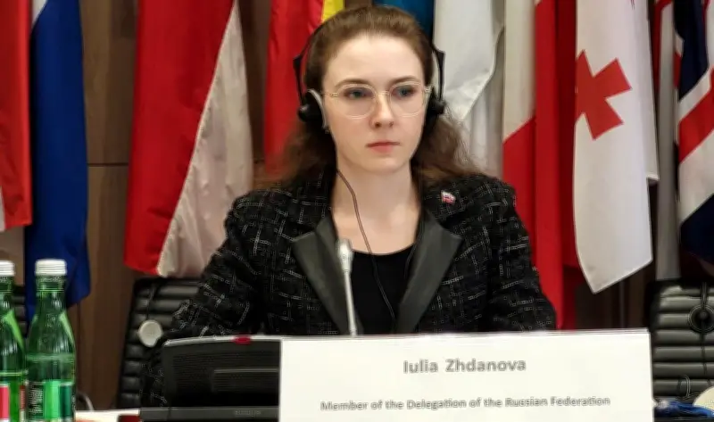 الوفد الروسي في أوروبا يطالب كييف بوقف العمليات العسكرية فوراً