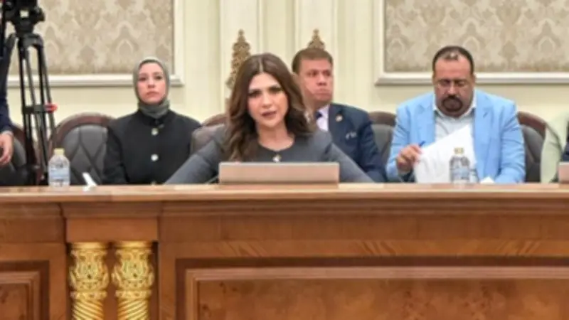 حماة الوطن يوصي بإنشاء هيئة للسلامة الرقمية لحماية الأطفال من مخاطر الإنترنت