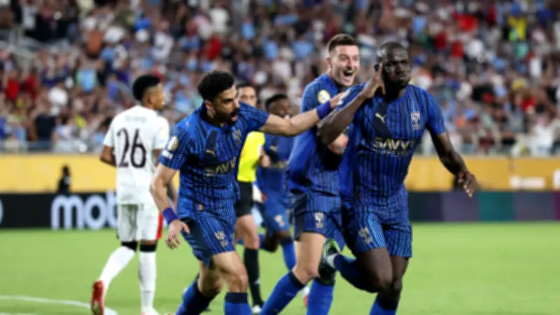 الهلال يتجه لتجديد عقد كاليدو كوليبالي لموسم إضافي بناءً على توصية إنزاجي