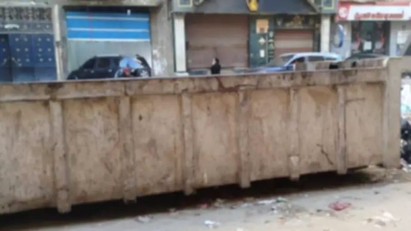 محافظة الجيزة تطلق مبادرة دعم النظافة في المنشية فيصل بحاويات كبيرة