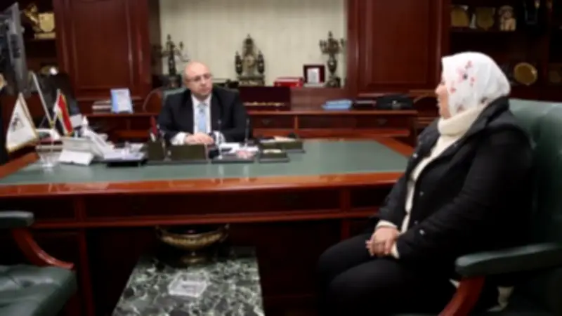 محافظ بني سويف يعتمد حركة تنقلات واسعة لمديري ووكلاء الإدارات التعليمية