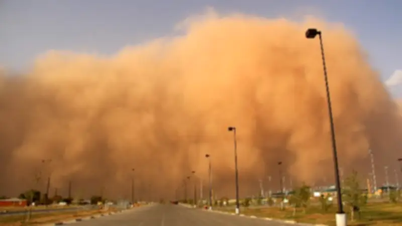 تحذير عاجل من الأرصاد الجوية: موعد انتهاء العاصفة الرملية في مصر
