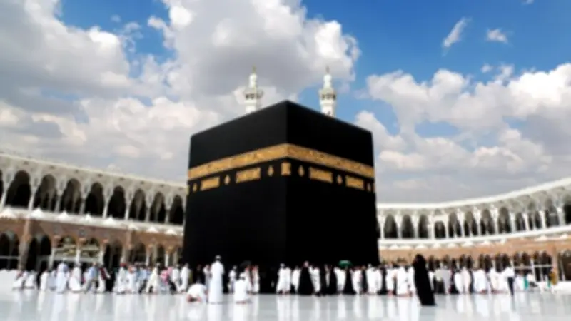 السعودية توقف شركتي عمرة مصريتين بسبب مخالفات في توفير السكن للمعتمرين