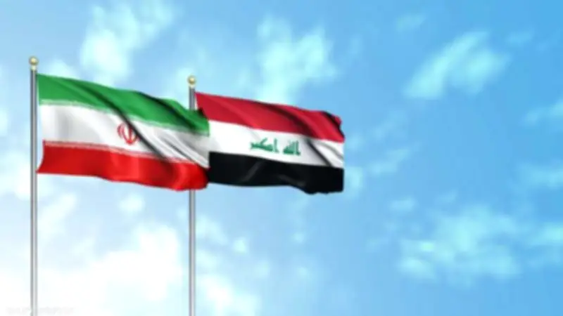 وزيرا خارجية العراق وإيران يؤكدان أهمية استمرار الحوار لتعزيز الاستقرار الإقليمي