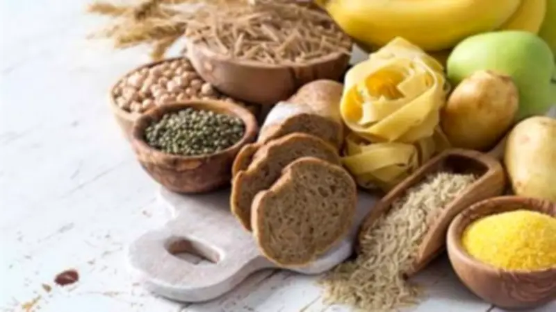 معهد التغذية يوصي بتقليل السكريات والنشويات المكررة للحد من السمنة واضطرابات السكر