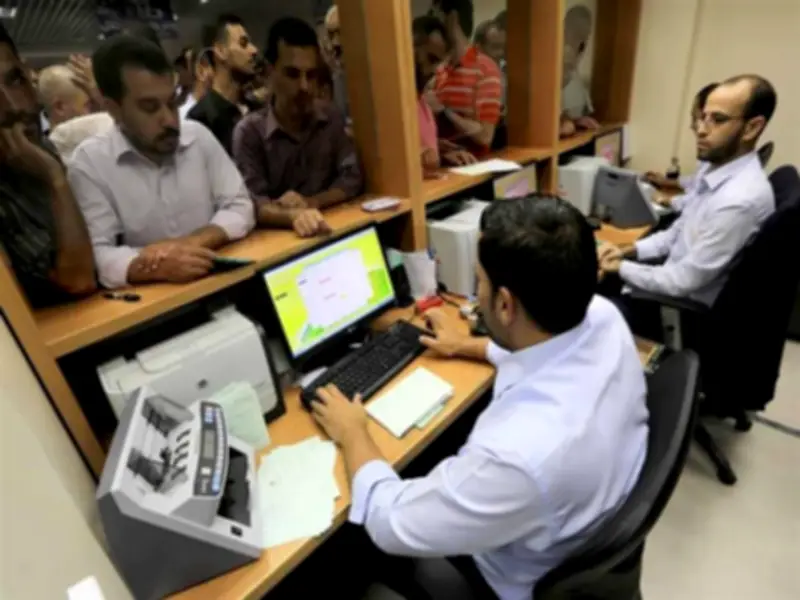 قانون العمل الجديد يضمن حقوق الموظفين في المناطق النائية بتوفير السكن والوجبات