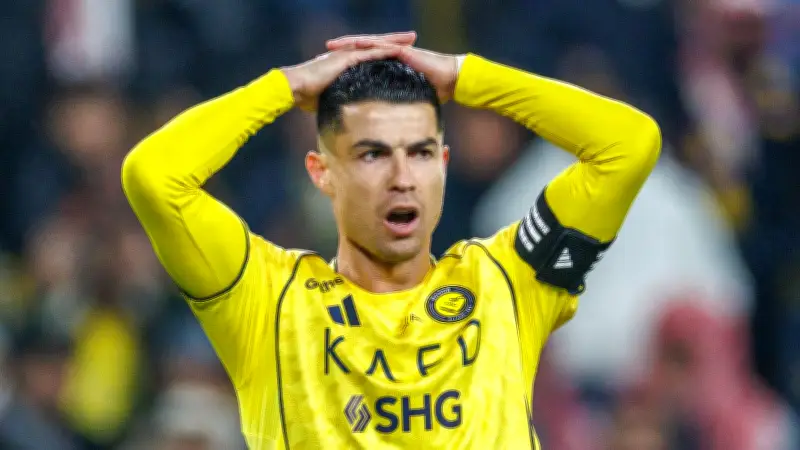 رد فعل الإعلامي وليد الفراج على هدف رونالدو في مباراة الفتح والنصر بالسعودي