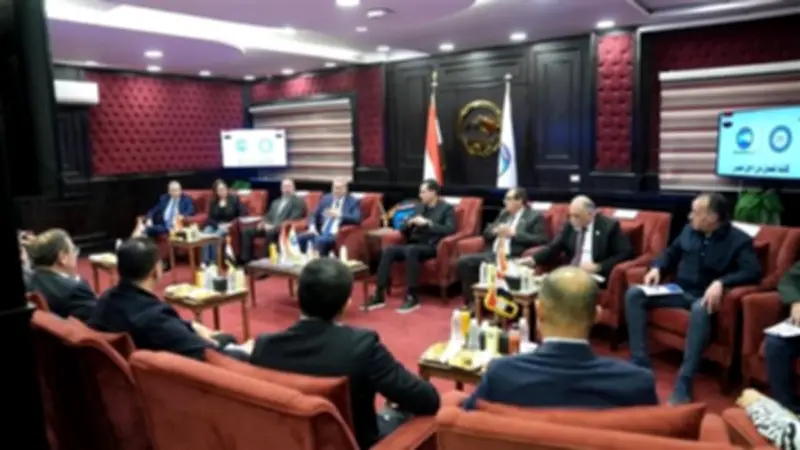 مستقبل وطن يعقد لقاءً موسعاً مع وزير البترول لتعزيز خطط التنمية الوطنية