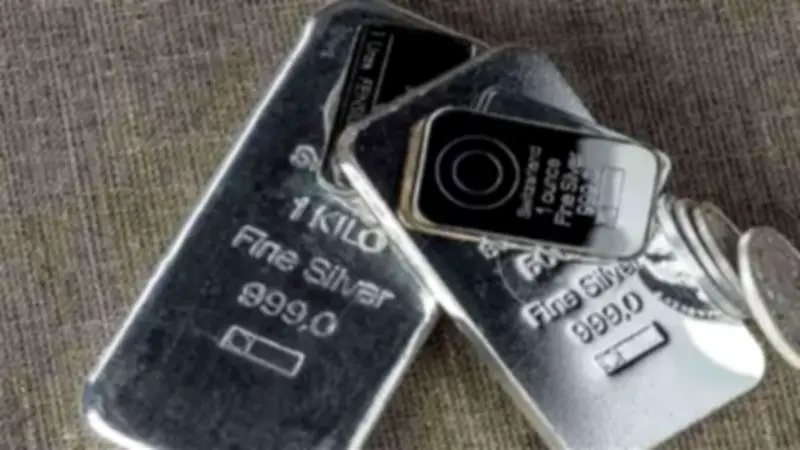 شعبة المعادن الثمينة: فجوة أسعار الفضة في مصر تختفي بعد موجة مضاربات عنيفة