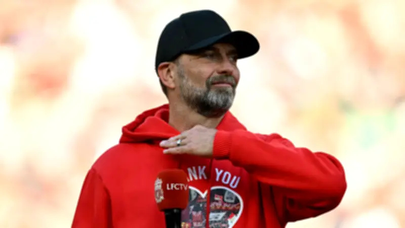 يورجن كلوب يظهر في وظيفة جديدة بعيدًا عن عالم كرة القدم بعد رحيله عن ليفربول