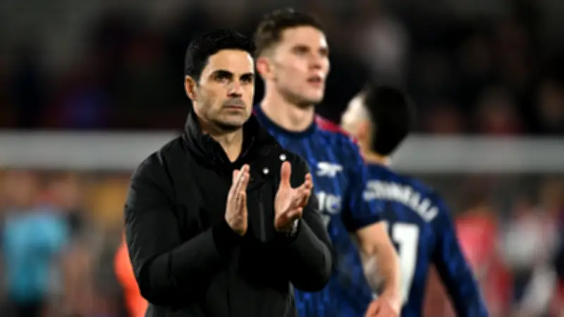 آرسنال يؤيد مدربه أرتيتا بعد حادثة المشجع المزعج ويؤكد على البروتوكول الأمني