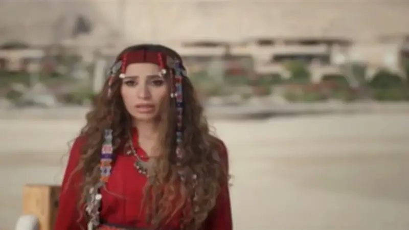 الحلقة الثانية من مسلسل 'اتنين غيرنا' تشهد وفاة والد دينا الشربيني وانفصالها عن حبيبها