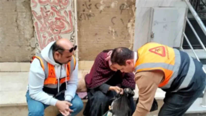 نقل مهندسة الطاقة الذرية ليلى إبراهيم إلى دار رعاية بعد معاناة سبعة أشهر في الشارع