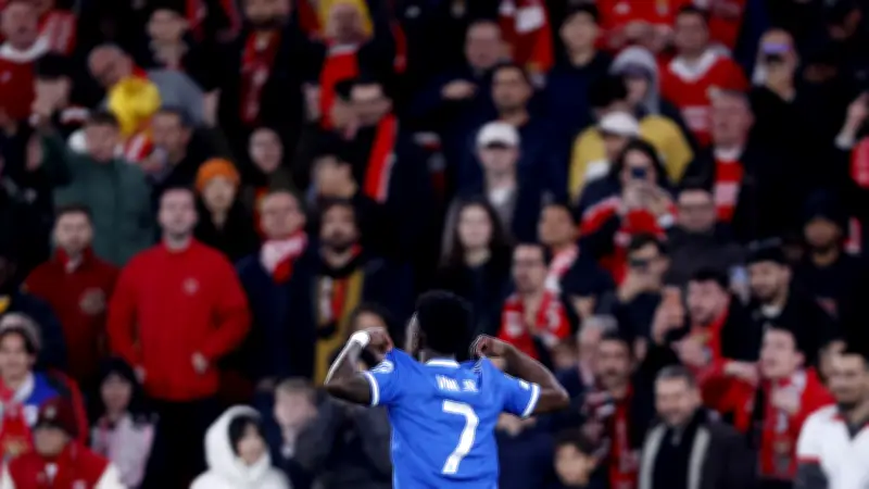 بنفيكا يتحرك بقوة بعد واقعة فينيسيوس: تحديد هوية المتورطين وعقوبات قاسية تلوح