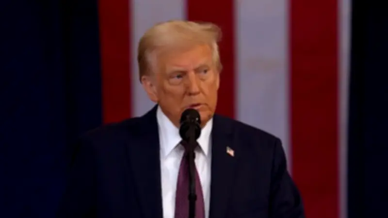 المحكمة العليا الأمريكية ترفض رسوم ترامب الجمركية وتؤكد انتهاكه للقانون الفيدرالي