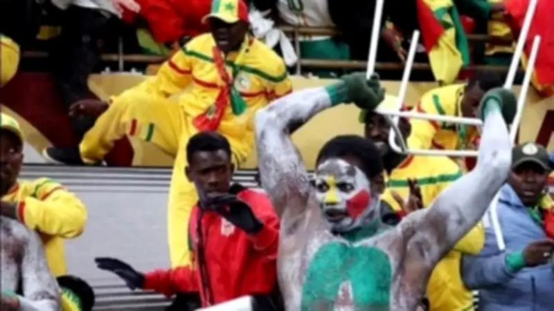 الاتحاد السنغالي يصف أحكام السجن ضد مشجعيه بعد نهائي أمم أفريقيا بالقاسية وغير المتناسبة