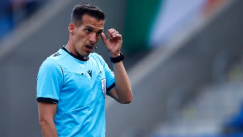 جدل تعيينات الحكام في إسبانيا: زوجة مسؤول ريال مدريد تثير أزمة في مباراة برشلونة