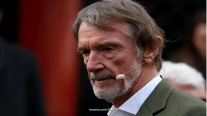 اتحاد الكرة الإنجليزي يفرض عقوبة مفاجئة على راتكليف بعد تصريحاته المثيرة للجدل