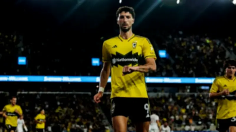 تطور جديد في موقف الأهلي بشأن عودة وسام أبو علي.. مفاجأة مدوية