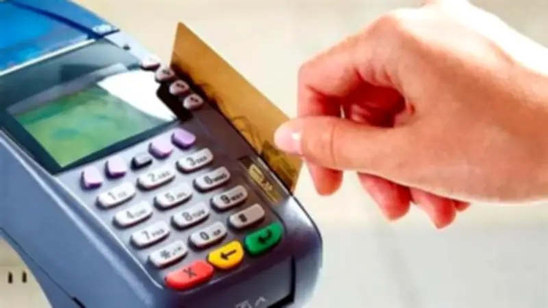 محافظ المنيا يوجه بتكثيف الرقابة على صرف منحة الدعم التمويني خلال رمضان