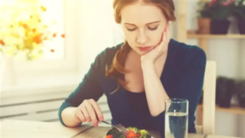 الأنيميا الصامتة عند المراهقات في رمضان: إشارات خفية وخطوات وقائية