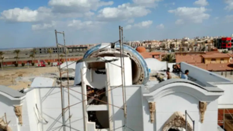 حملات مكثفة لإزالة مخالفات البناء والتعديات في المدن الجديدة المصرية