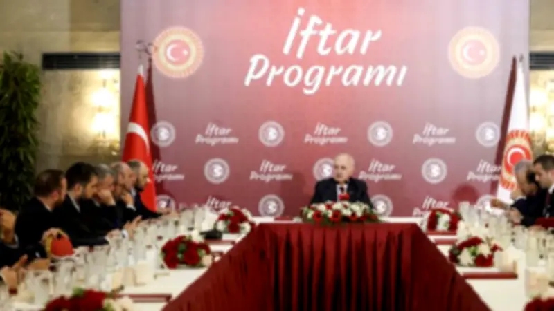 البرلمان التركي يعلن عن جهود دبلوماسية مكثفة لدرء أي هجوم محتمل على إيران