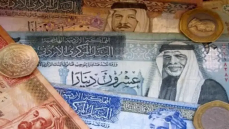 استقرار سعر الدينار الأردني أمام الجنيه في البنوك المصرية اليوم الأحد