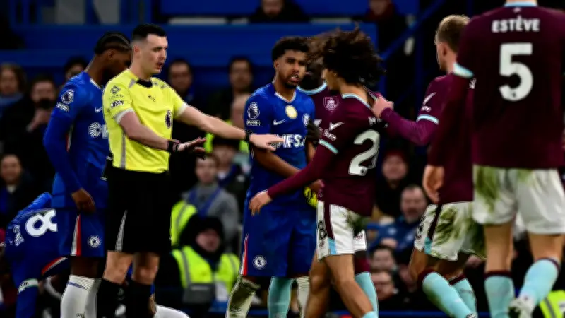 الاتحاد التونسي يعلن دعمه لحنبعل المجبري بعد تعرضه لإساءات عنصرية في إنجلترا