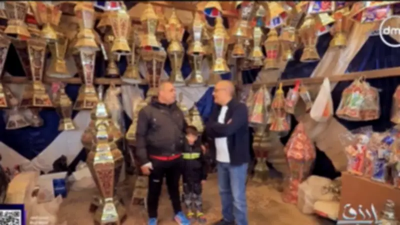 من البرج إلى شق البطيخة.. أسرار صناعة الفوانيس في منطقة تحت الربع بالقاهرة