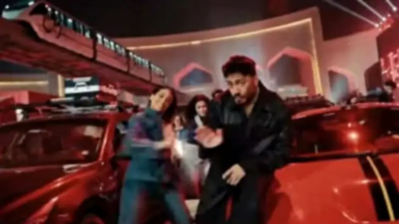 تامر حسني يطلق إعلانًا رمضانيًا جديدًا بعنوان 'حلاوة البدايات' بمشاركة نجوم الفن والرياضة