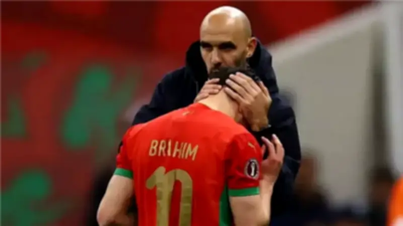 مفاوضات سرية: تشافي هيرنانديز مرشح قوي لتدريب المنتخب المغربي بعد شائعات استقالة الركراكي