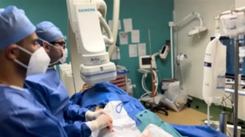 نجاح فريق الأشعة التداخلية بمجمع الإسماعيلية الطبي في إنقاذ حياة مسن بعد حادث مروع