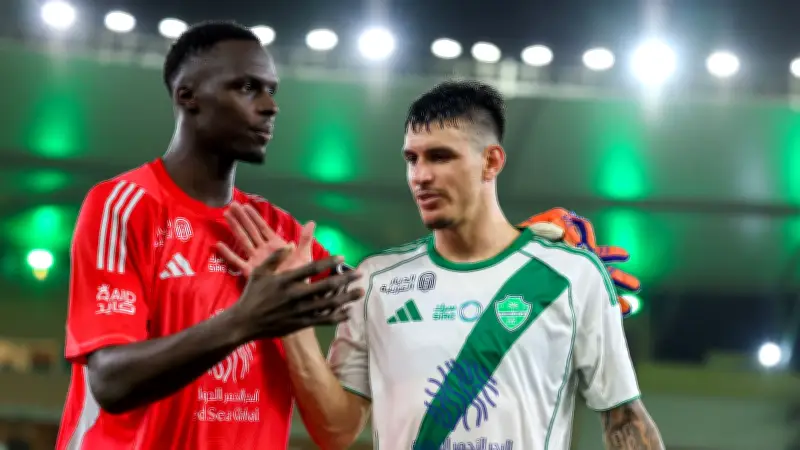 ضمك يطلق بيانًا ناريًا ويفجر مفاجأة جديدة حول أزمة التحكيم في مباراة الأهلي