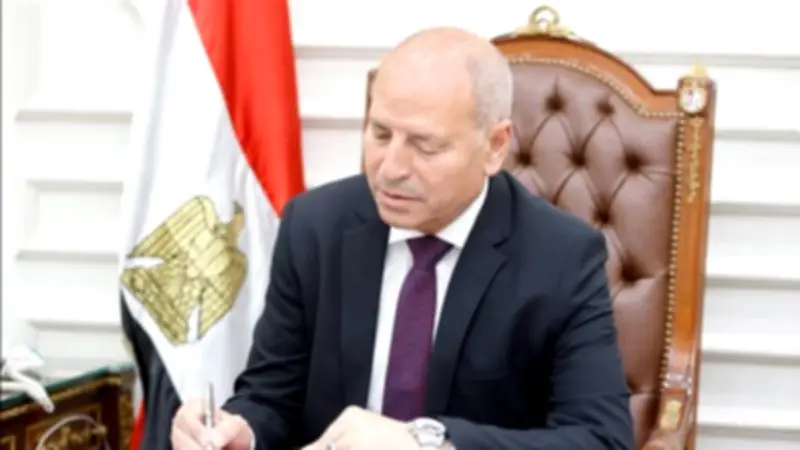 محافظ القاهرة يعين أحمد خليفة رئيساً لحي الموسكي ضمن حركة تنقلات الأحياء