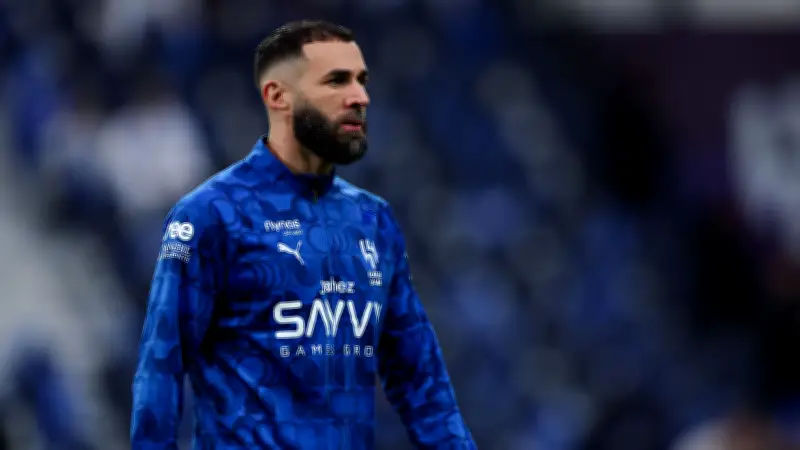 تقرير: بنزيما يغيب عن ديربي الهلال والشباب في دوري روشن السعودي