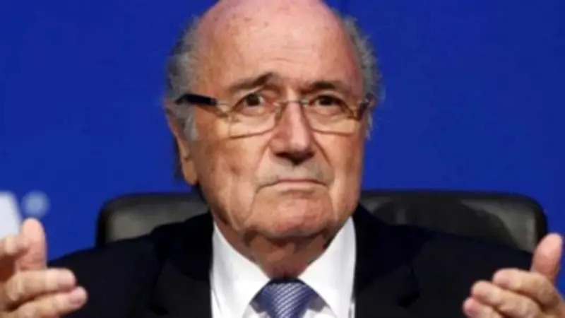 بلاتر يهاجم إنفانتينو: فيفا تحولت إلى دكتاتورية تحت سيطرة ترامب