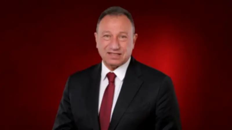 الخطيب يتولى بنفسه اختيار المهاجم الأجنبي الجديد للأهلي لإنهاء أزمة التعاقدات