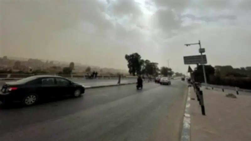 الأرصاد الجوية تعلن تفاصيل الطقس غداً الجمعة: دافئ نهاراً وشديد البرودة صباحاً