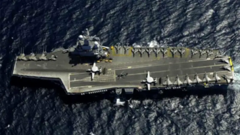 السويد تعلن عن تعزيز إجراءات الأمن الجوي بعد حادثة تهديد لحاملة طائرات شارل ديغول