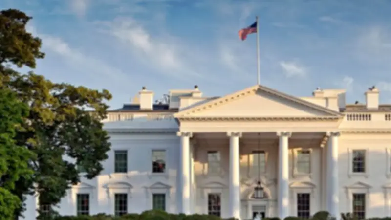 إدارة ترامب تطلب من المحكمة العليا إنهاء الحماية المؤقتة لآلاف السوريين في الولايات المتحدة