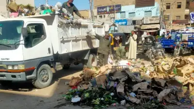 رفع 1020 طن من المخلفات في حملات نظافة مكثفة بمركز إسنا بالأقصر