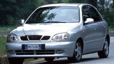 سعر سيارة دايو لانوس 2 موديل 2008 المستعملة في السوق المصري: تفاصيل شاملة