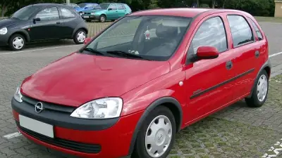 أوبل كورسا 2003 المستعملة: مواصفاتها وسعرها في السوق المصري