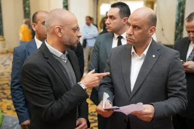 حسن رداد يتفقد اختبارات 2800 مرشح للعمل في موسم الحج