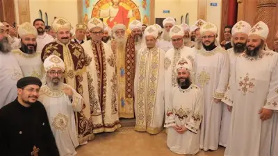 الأنبا دوماديوس يرسم 4 كهنة جدد في إيبارشية 6 أكتوبر ضمن احتفالات كنسية